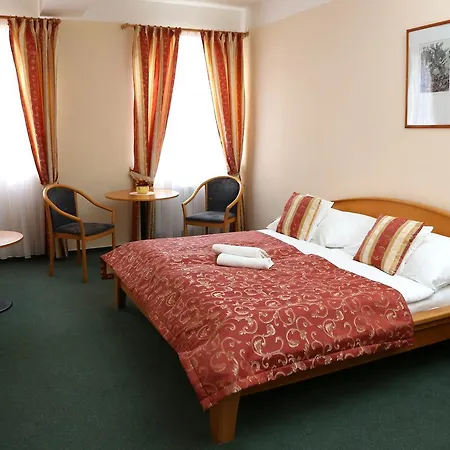 Hotel Arkadia *** 3*