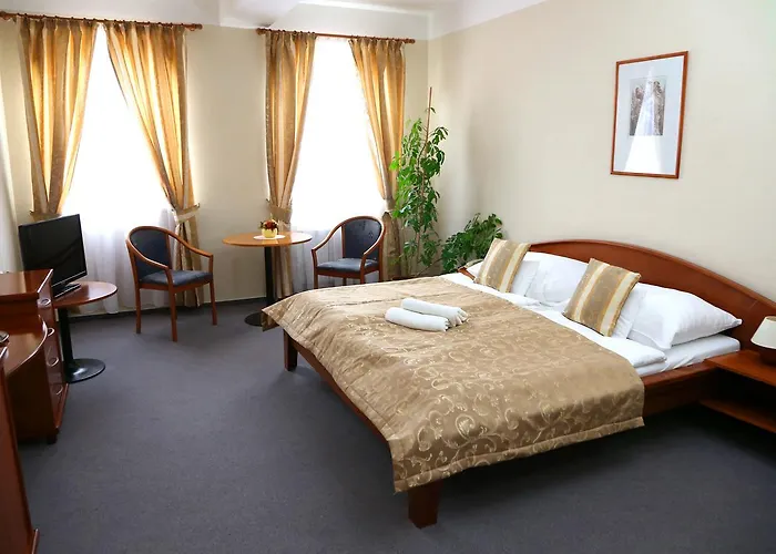 Arkádia *** Hotel